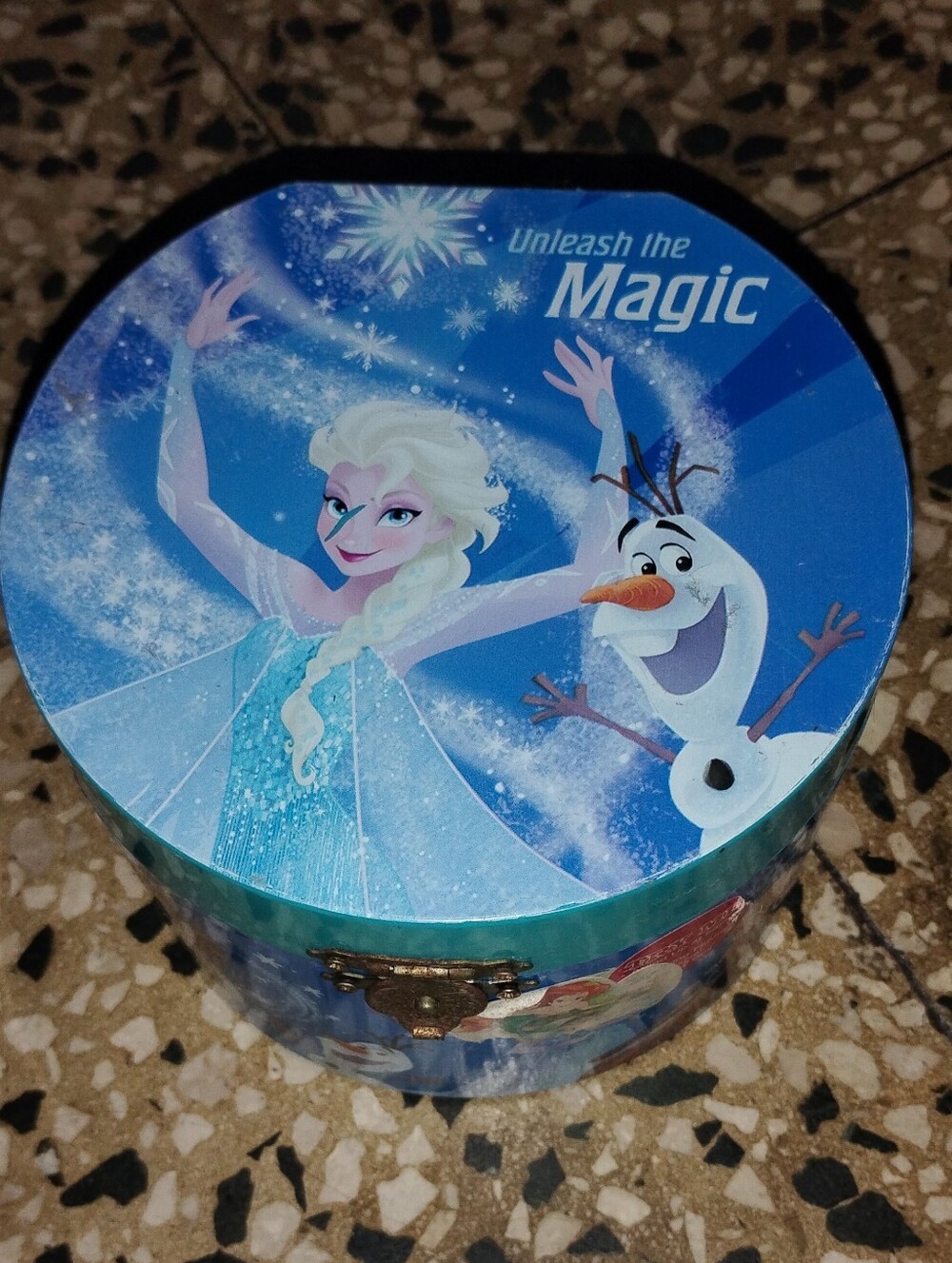 Disney Frozen Elsa & Olaf Round Party Keepsake Box - Blue